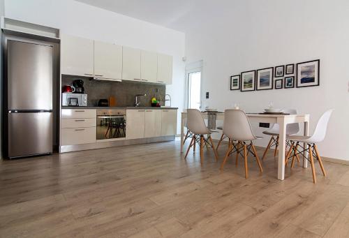 Urban Serenity Gem in Kallithea neighbourhood!