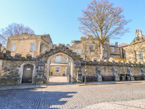 Cosy Cave Stanhope Castle – Photos 2