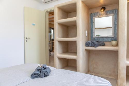 Postel nebo postele na pokoji v ubytování Mikri Villas