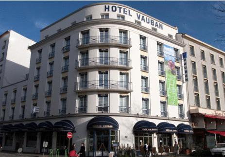 Budova, kde se hotel nachází