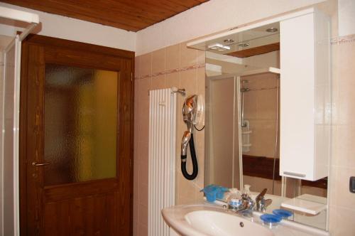 Ванная комната в Case Gran Paradiso Villaggio Melignon