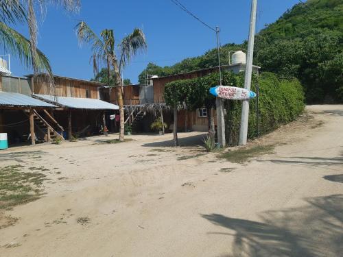Galería fotográfica de Cabañas jaysur en Barra de la Cruz