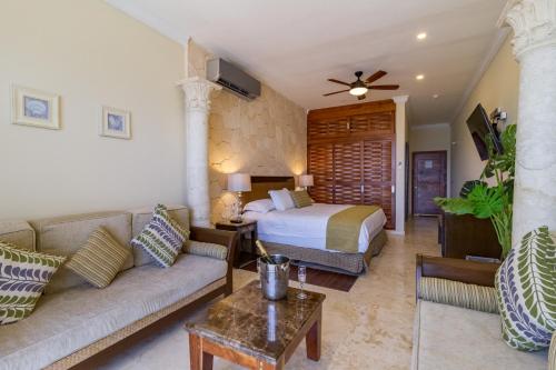 Postel nebo postele na pokoji v ubytování Cielo Maya Beach Tulum