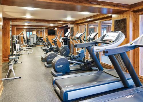 Fitness centrum a/nebo fitness zařízení v ubytování The Sebastian - Vail
