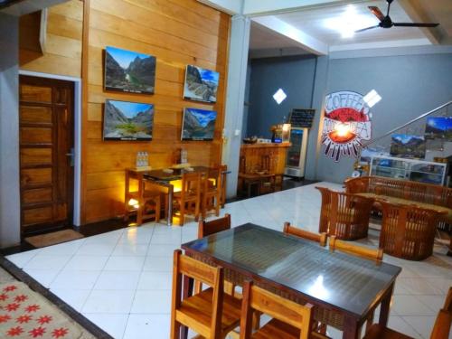 Restoran atau tempat makan lain di The Carstensz Homestay