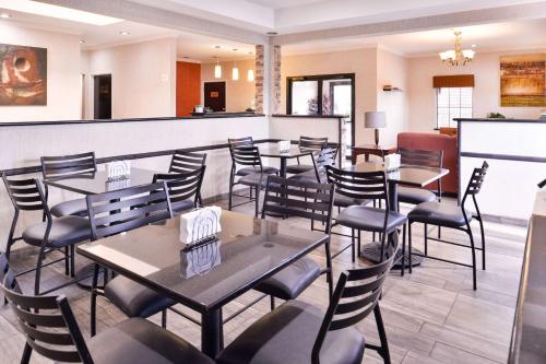 Гостиная зона в Quality Inn & Suites Beaumont