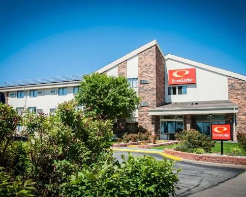 Econo Lodge Kansas City Downtown North in Independence