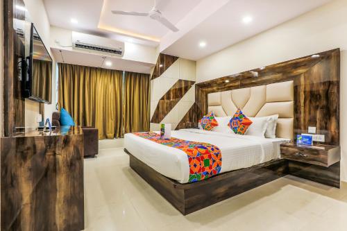 Gallery image of FabHotel Crown Heights in Bangalore