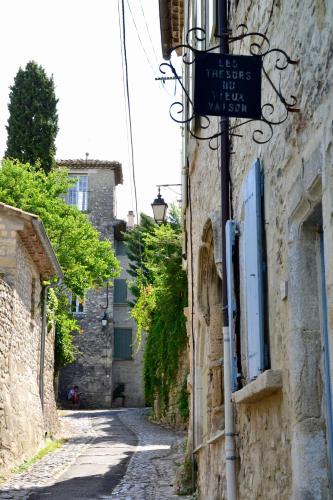 Η γειτονιά γύρω από ή μία γειτονιά κοντά σε αυτό το bed & breakfast