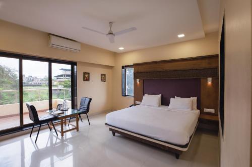 Gallery image of City Palace Resort in Lonavala