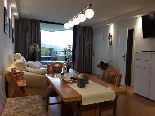Posezení v ubytování Apartmenthotel Hohegeiß Kasing MIT FREIEM WLAN und Schwimmbad