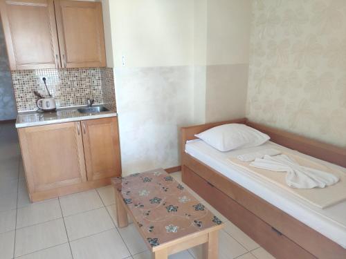 Ένα ή περισσότερα κρεβάτια σε δωμάτιο στο Apartments Stević - Monaco