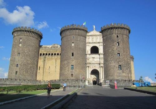 INCANTO A CHIAIA