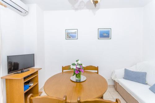 Apartments Zoric