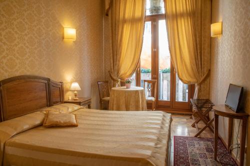 Dimora Al Doge Beato Canal View photo 51
