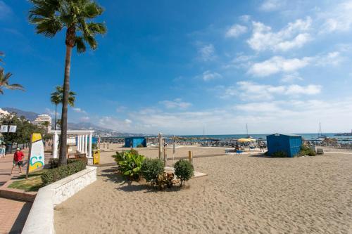 4 bedroom apartment close by beach in Fuengirola