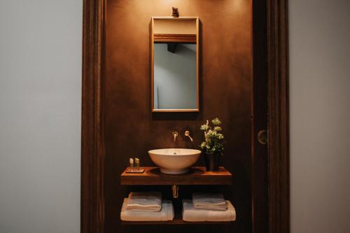 Koupelna v ubytování 1930 Boutique Hotel