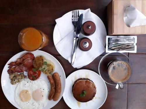 Comida en el hotel o alrededores