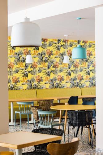 En restaurant eller et andet spisested på Zefir Hotel