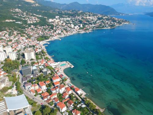 Gallery image of Lucky Studios in Herceg-Novi