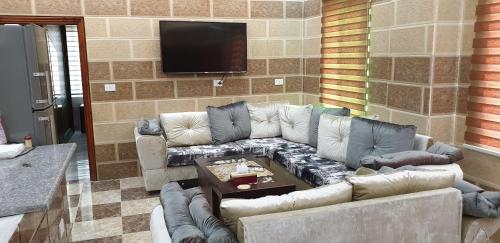 Gallery image of Atoom Hotel in Jerash