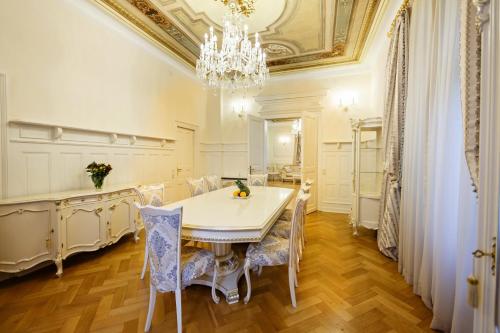 Fotografie z fotogalerie ubytování Villa Luttwitz v destinaci Baden-Baden