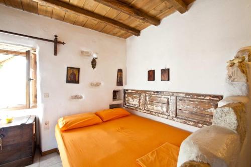 Letto o letti in una camera di Anthippi