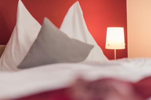 Cama o camas de una habitación en Berghaus Diavolezza
