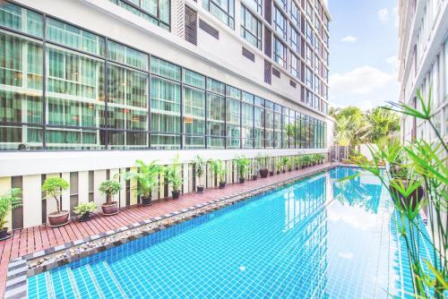 Imagen de la galería de Mida Hotel Ngamwongwan - SHA Plus, en Nonthaburi