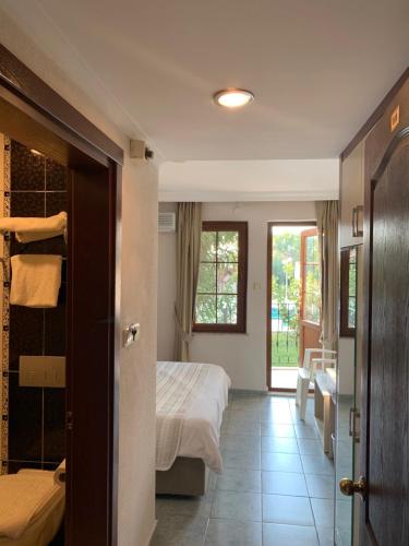 A bathroom at Olympos Hotel - Adults Only