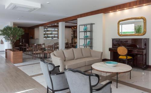 Posezení v ubytování Hotel Afonso V & SPA