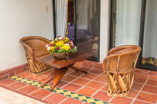 Gallery image of HOTEL VILLA AZUL in Barra de Navidad