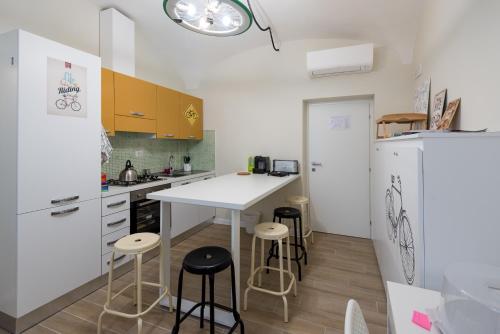 Bed&BikeRome ROOMS