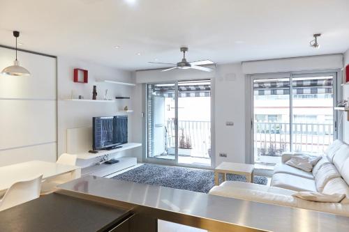 Arana Apartment by BasqueHomes