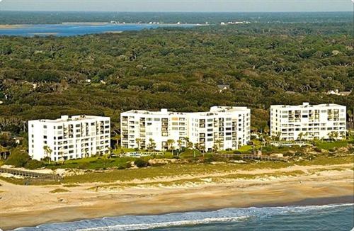 an aerial view of a resort on the beach at Amelia Island Oceanfront 2 Master Suites in Amelia Island