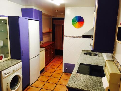 Η κουζίνα ή μικρή κουζίνα στο Apartamento rústico Centro Haro