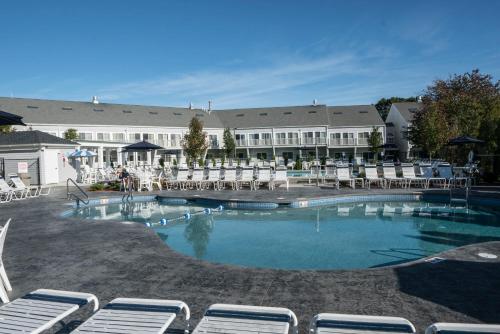 Photo de la galerie de l'établissement The Cove at Yarmouth, a VRI resort, à Yarmouth