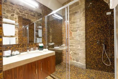 Donati Luxury Tower Suites photo 47
