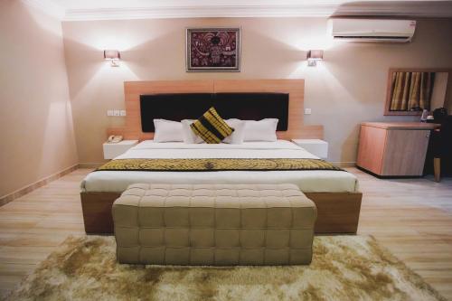 Krevet ili kreveti u jedinici u objektu Visa Karena Hotels