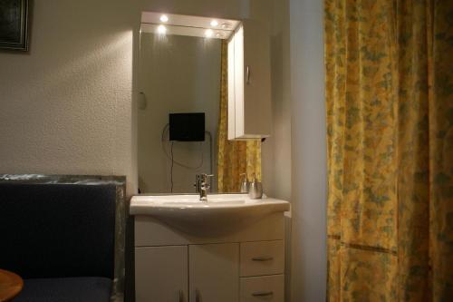 Gallery image of Hotel Garni Aaberna in Berlin