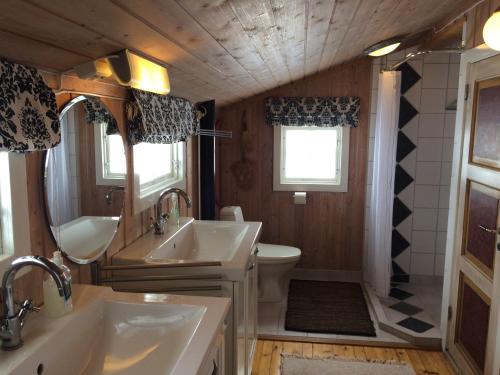 Ванная комната в Kjøniksbu - 3 bedroom cabin