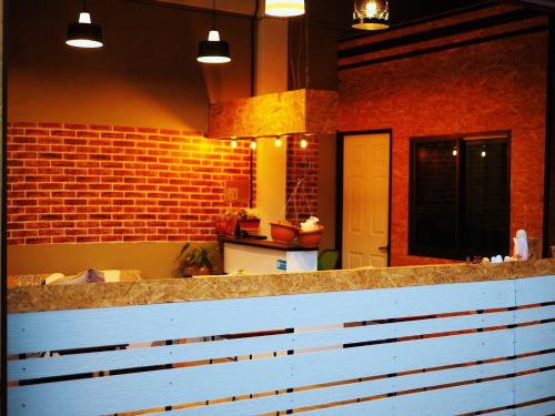 Foto dalla galleria di At home hostel a Ban Hat Chao Samran