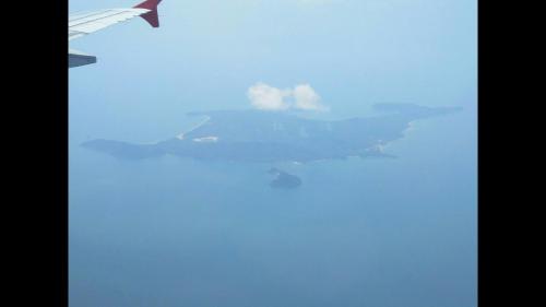 a view of the ocean from an airplane window at Jansom Bungalow 2 in Ko Phayam