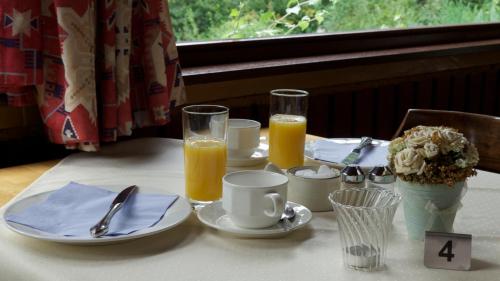 Opciones de desayuno disponibles en Hostellerie de la Vallée