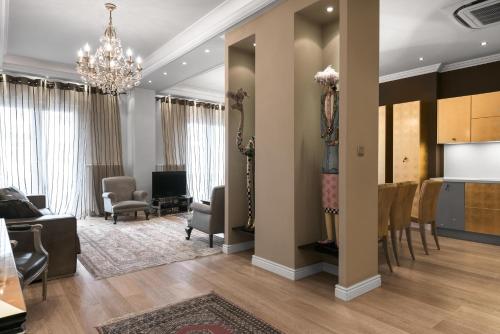 Aristotelous Grand View by Luxlikehome