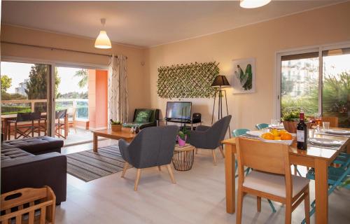 Billede fra billedgalleriet på B02 - Sandy Beach Apartment i Portimão