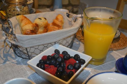 Еда / где поесть недалеко от апартаментов/квартиры