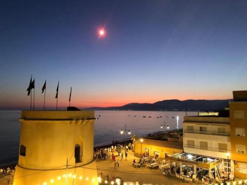 Ảnh trong thư viện ảnh của Ático con vistas al mar ở Balerma