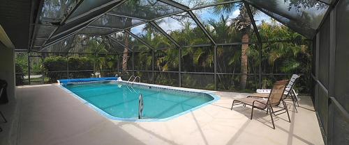 Afbeelding uit fotogalerij van Vacation Home Falcon in Lehigh Acres