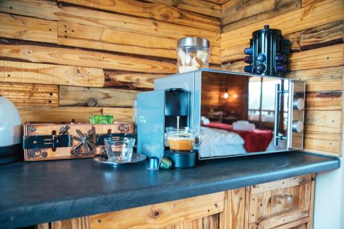 Kuchyň nebo kuchyňský kout v ubytování The Log Cabin Lodge